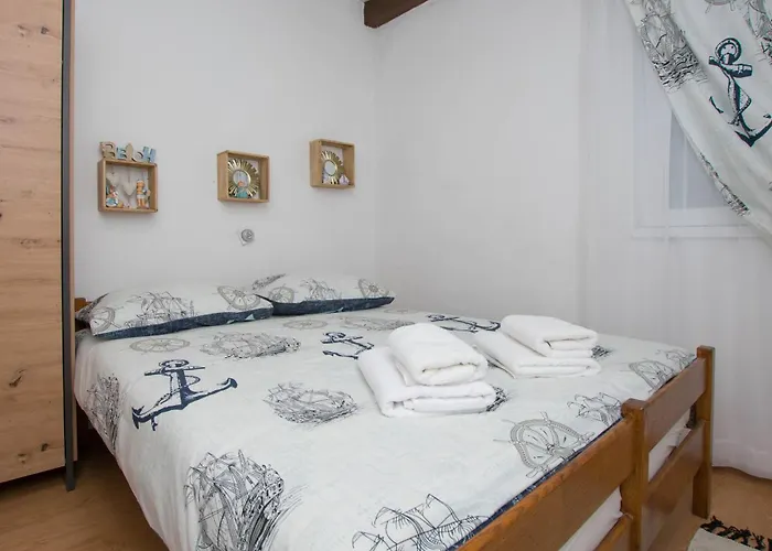 House Sage Casa vacanze Tkon